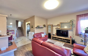 Eladó családi ház