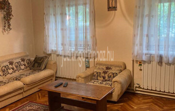 Eladó családi ház