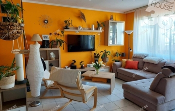 Eladó családi ház