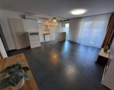 Kiadó iroda/üzlethelyiség Szeged 560 000 Ft