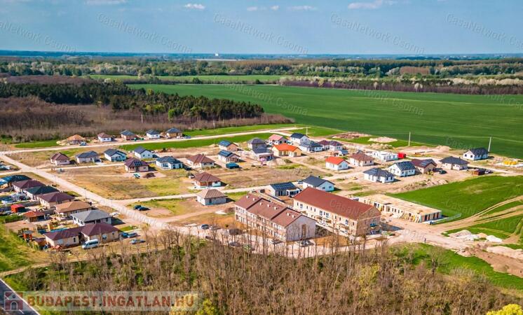 Eladó telek Nagyszentjánoson idilli környezetben                                 