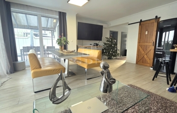 Eladó családi ház