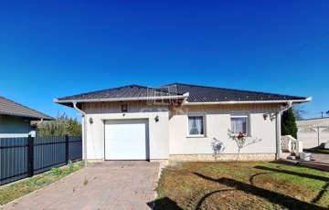 Eladó családi ház