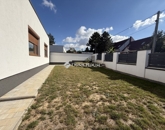 Eladó családi ház Pécs 115 990 000 Ft