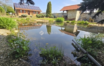 Eladó családi ház