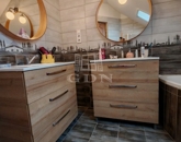 Eladó családi ház Csömör 184 900 000 Ft