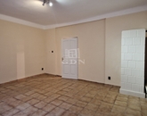 Kiadó iroda/üzlethelyiség Székesfehérvár 110 000 Ft