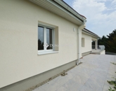 Eladó családi ház Velence 259 000 000 Ft