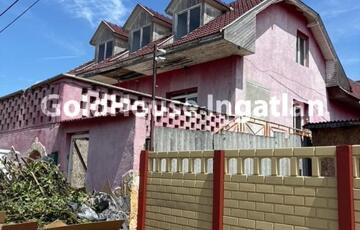 Eladó családi ház