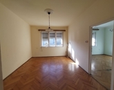 Eladó lakás Szeged 55 000 000 Ft