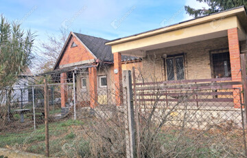 Eladó telek/földterület