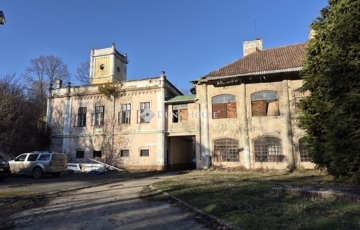 Eladó családi ház