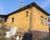 Eladó családi ház Komárom 78 000 000 Ft