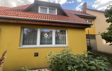 Eladó családi ház