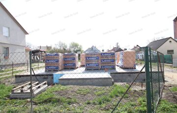 Eladó családi ház