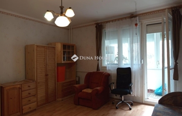 Eladó lakás