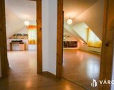 Kiadó családi ház Pócsmegyer 300 000 Ft