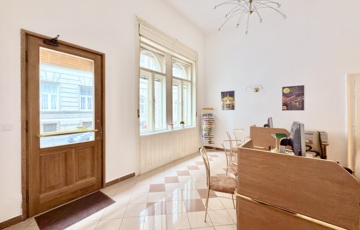 Eladó iroda/üzlethelyiség