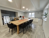 Eladó családi ház Kisapostag 149 000 000 Ft