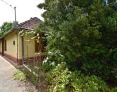 Eladó családi ház Batyk 24 000 000 Ft