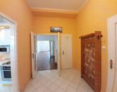 Szolnok belvárosában lakás kiadó!