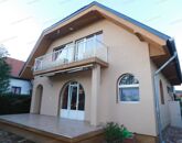 Eladó családi ház Vonyarcvashegy 137 000 000 Ft