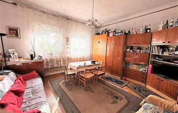 Eladó családi ház