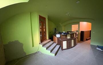 Eladó ipari ingatlan