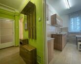 Eladó Szolnokon a Szántó krt.-on 2.emeleti felújított 50 nm-es lakás