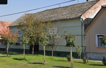 Eladó családi ház