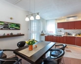 Eladó családi ház Nagykozár 225 000 000 Ft