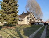 Eladó családi ház Cegléd 115 000 000 Ft