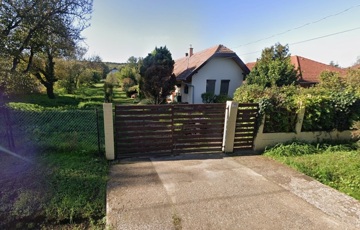 Eladó családi ház