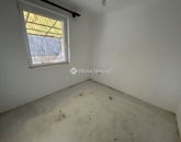 Eladó családi ház Szárliget 71 500 000 Ft