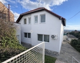 Eladó családi ház Pécs 154 000 000 Ft