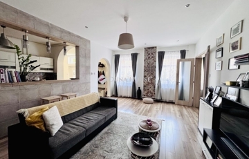 Eladó családi ház