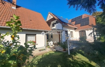 Eladó családi ház