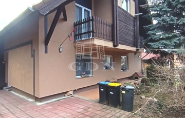 Eladó családi ház