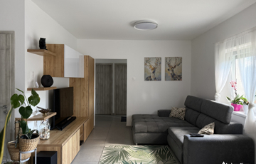 Eladó családi ház