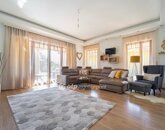 Eladó családi ház Siófok 375 000 000 Ft