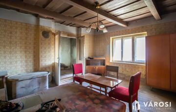 Eladó családi ház