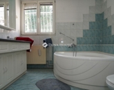 Eladó családi ház Veszprém 149 000 000 Ft