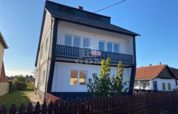 Eladó családi ház