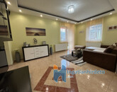 Eladó családi ház Hajdúsámson 75 000 000 Ft