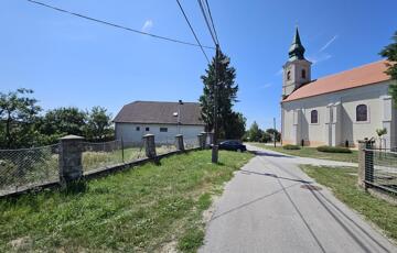 Eladó telek/földterület