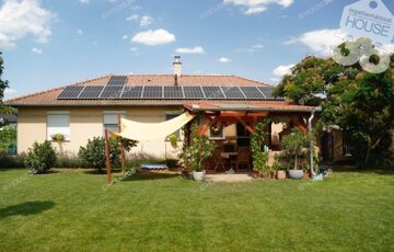 Eladó családi ház