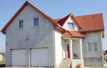 Eladó családi ház