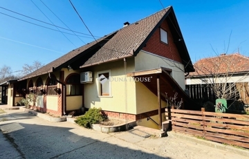 Eladó családi ház