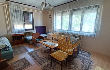 Eladó családi ház