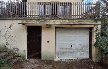 Eladó családi ház